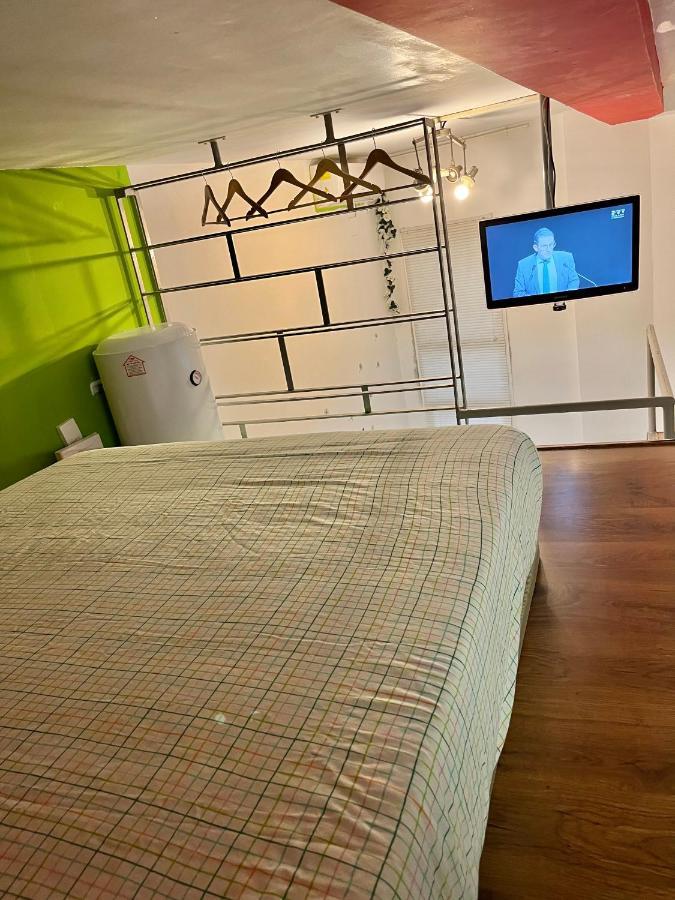 شقة مالقة  في We Loft M Centro المظهر الخارجي الصورة